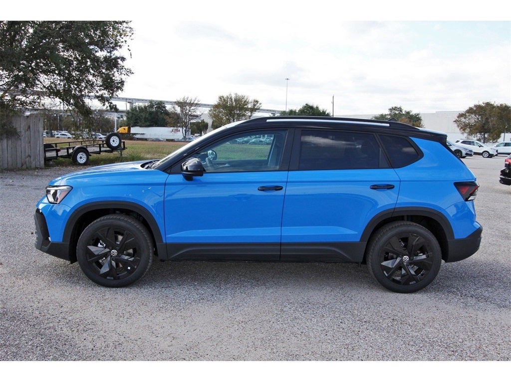 2025 Volkswagen Taos 1.5T SE Black