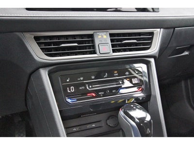 2026 Volkswagen Taos 1.5T SE Black