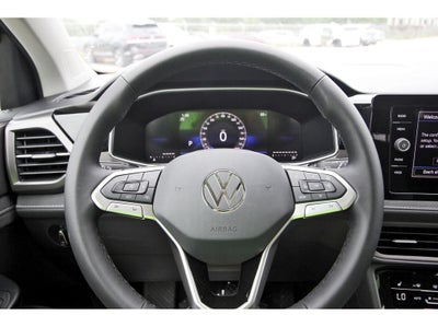 2026 Volkswagen Taos 1.5T SE Black