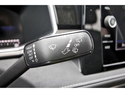2026 Volkswagen Taos 1.5T SE Black
