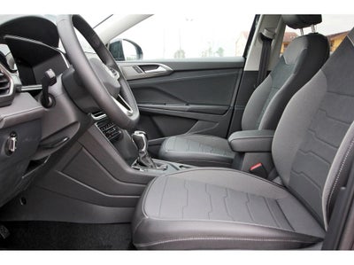 2026 Volkswagen Taos 1.5T SE Black