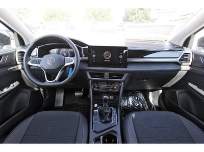 2026 Volkswagen Taos 1.5T SE Black