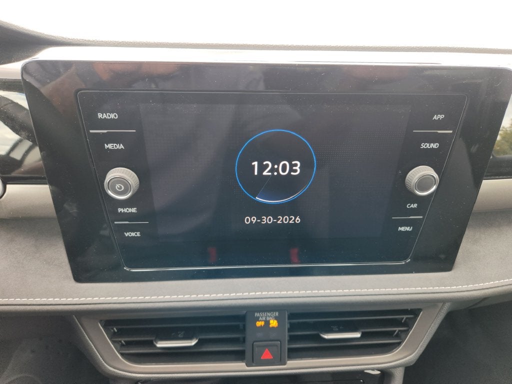 2027 Volkswagen Taos 1.5T SE Black