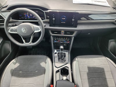 2027 Volkswagen Taos 1.5T SE Black