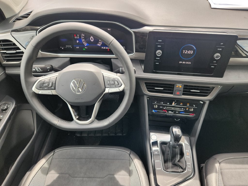 2027 Volkswagen Taos 1.5T SE Black