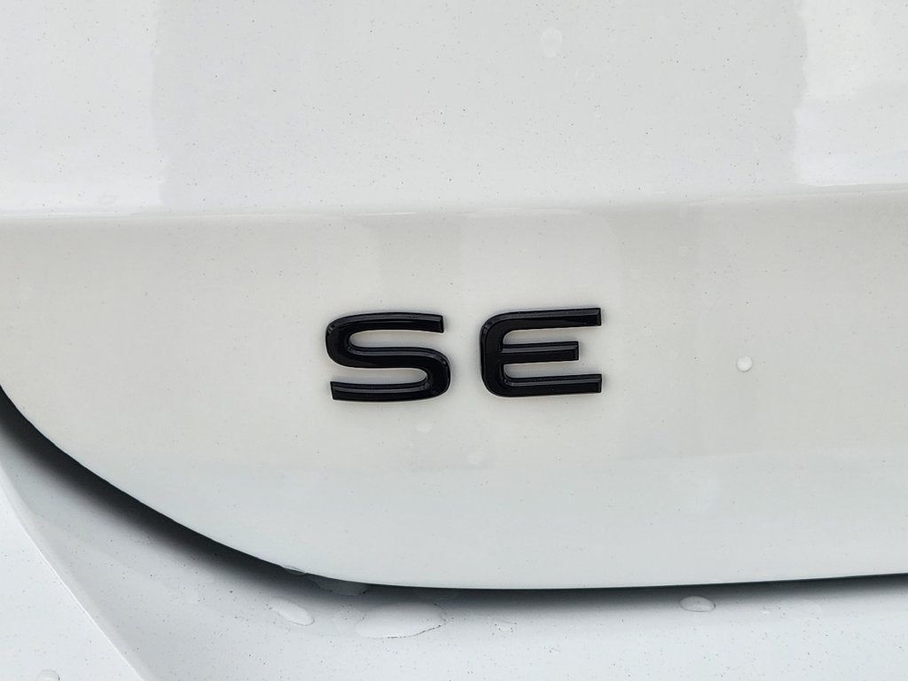 2027 Volkswagen Taos 1.5T SE Black