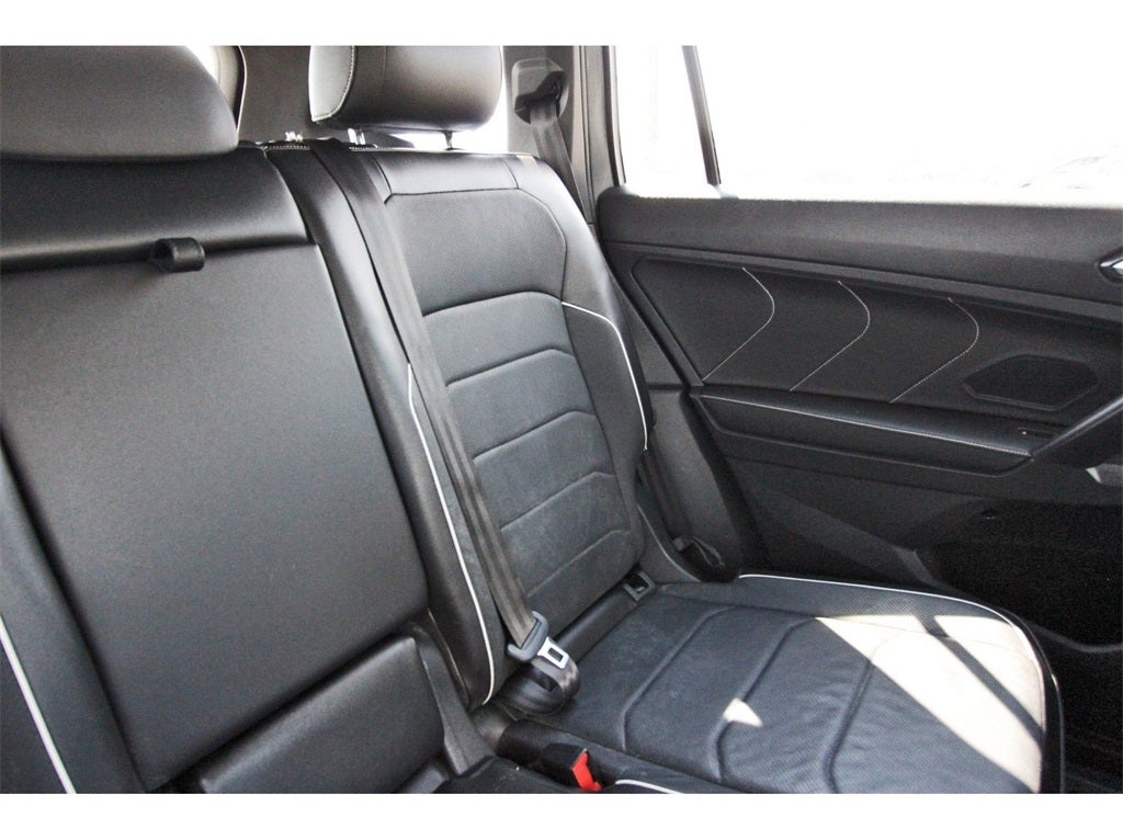 2022 Volkswagen Tiguan 2.0T SEL R-Line