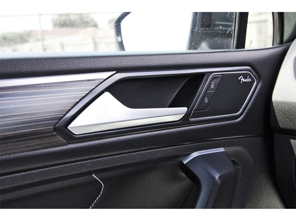 2022 Volkswagen Tiguan 2.0T SEL R-Line