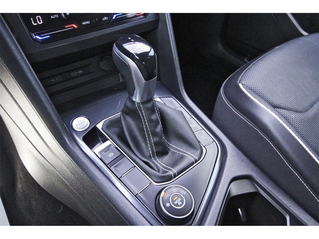 2022 Volkswagen Tiguan 2.0T SEL R-Line