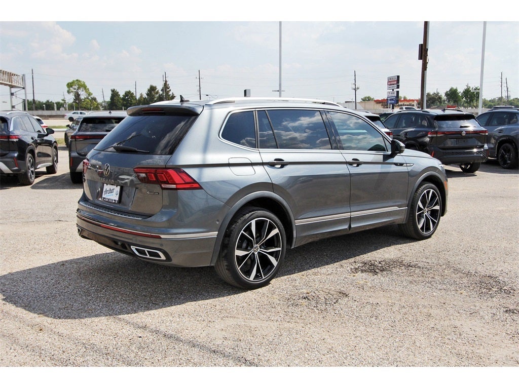 2022 Volkswagen Tiguan 2.0T SEL R-Line
