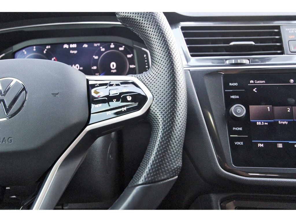 2022 Volkswagen Tiguan 2.0T SEL R-Line