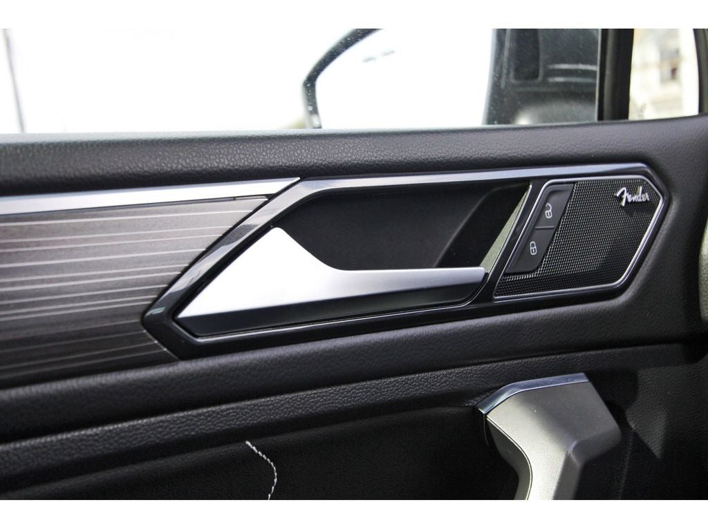 2022 Volkswagen Tiguan 2.0T SEL R-Line