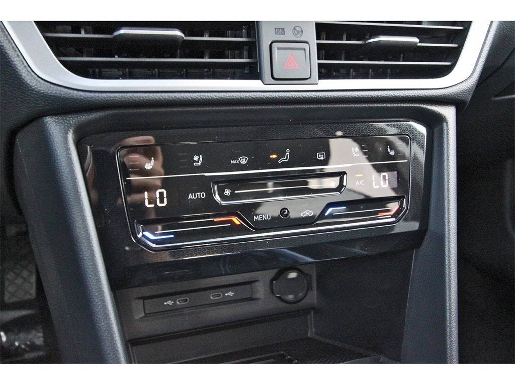 2026 Volkswagen Taos 1.5T SEL