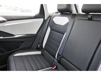 2025 Volkswagen Taos 1.5T SEL