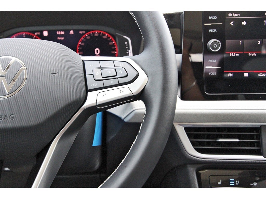 2025 Volkswagen Taos 1.5T SEL