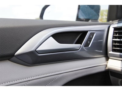 2025 Volkswagen Taos 1.5T SEL