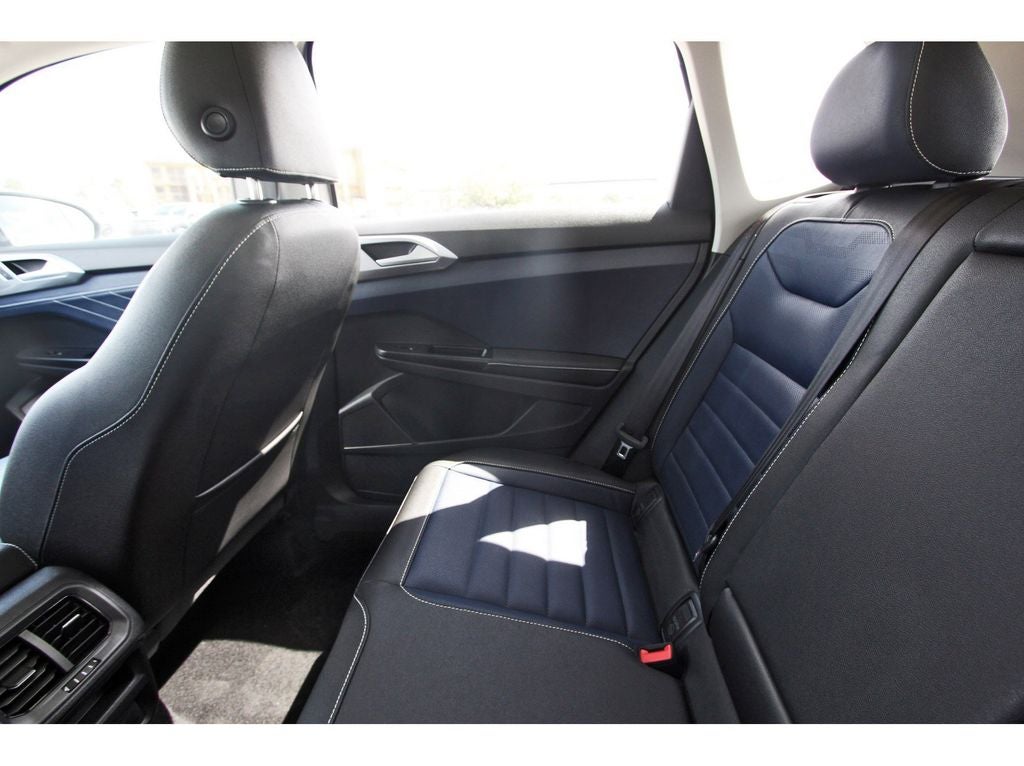 2026 Volkswagen Taos 1.5T SEL