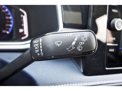 2026 Volkswagen Taos 1.5T SEL