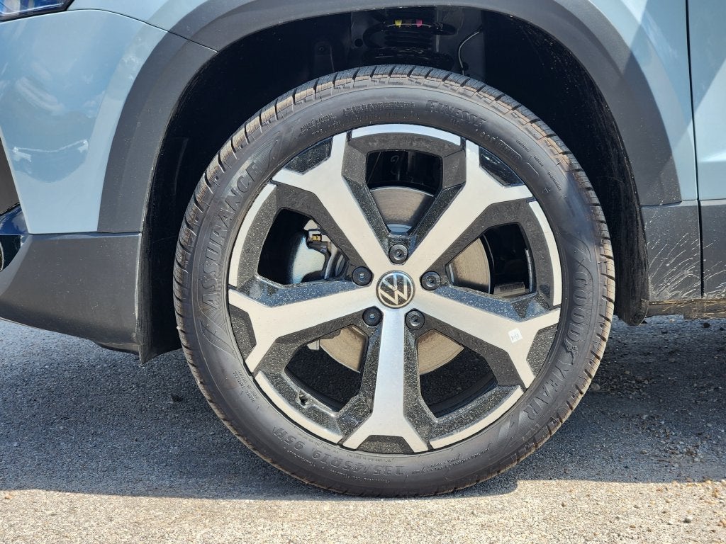 2027 Volkswagen Taos 1.5T SEL