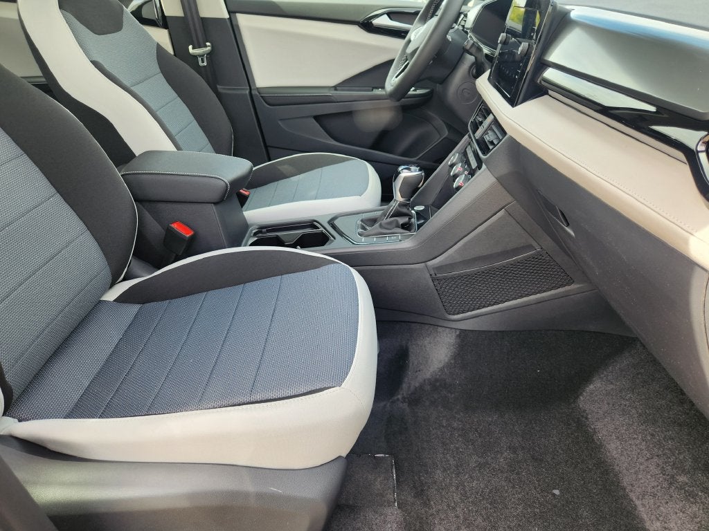 2027 Volkswagen Taos 1.5T S