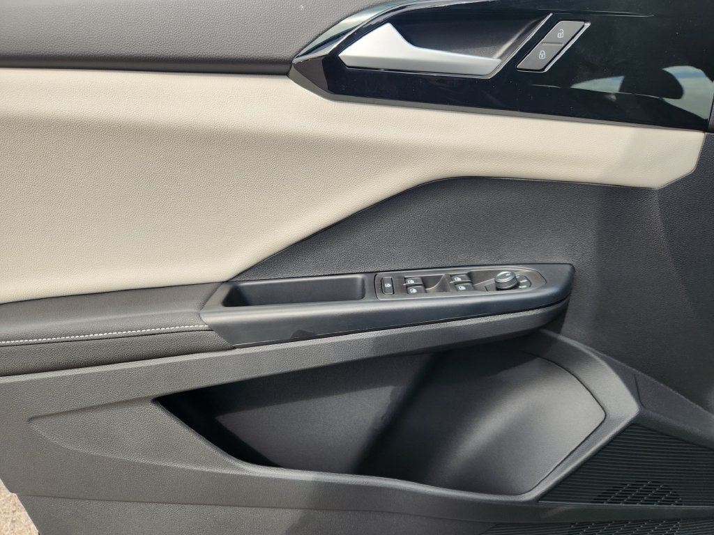 2027 Volkswagen Taos 1.5T S