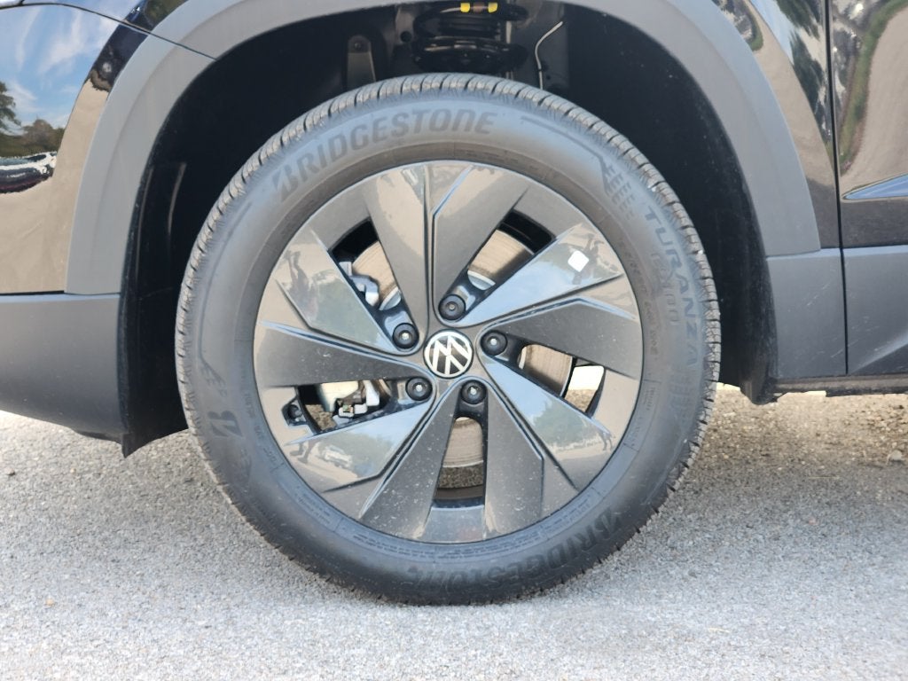 2027 Volkswagen Taos 1.5T S