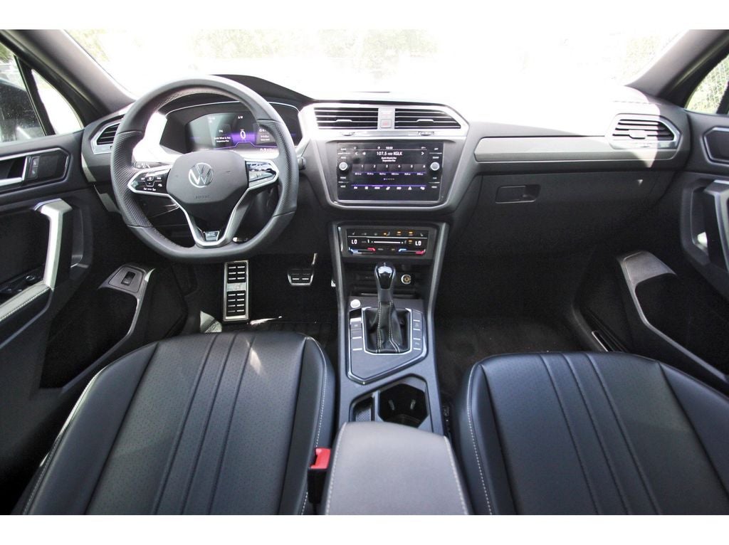 2024 Volkswagen Tiguan 2.0T SE R-Line Black