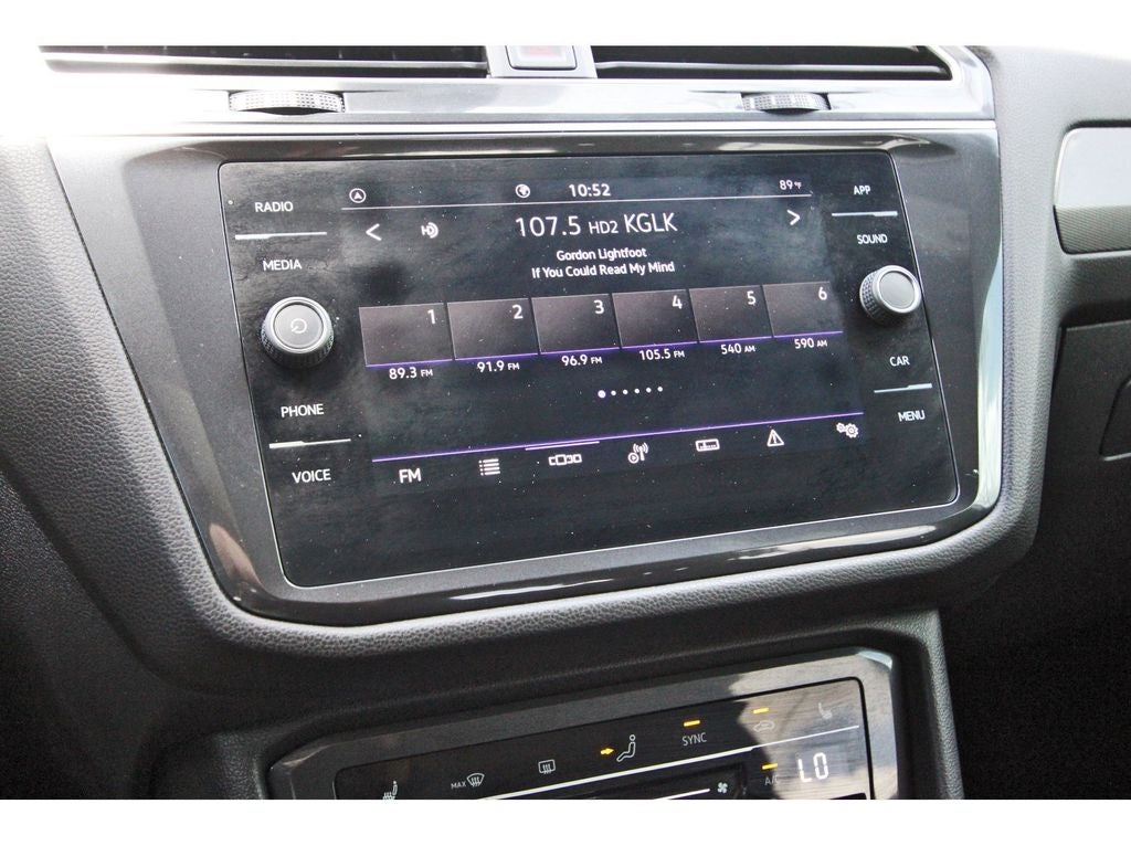 2024 Volkswagen Tiguan 2.0T SE R-Line Black