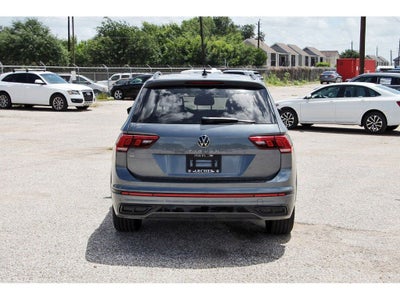 2024 Volkswagen Tiguan 2.0T SE R-Line Black