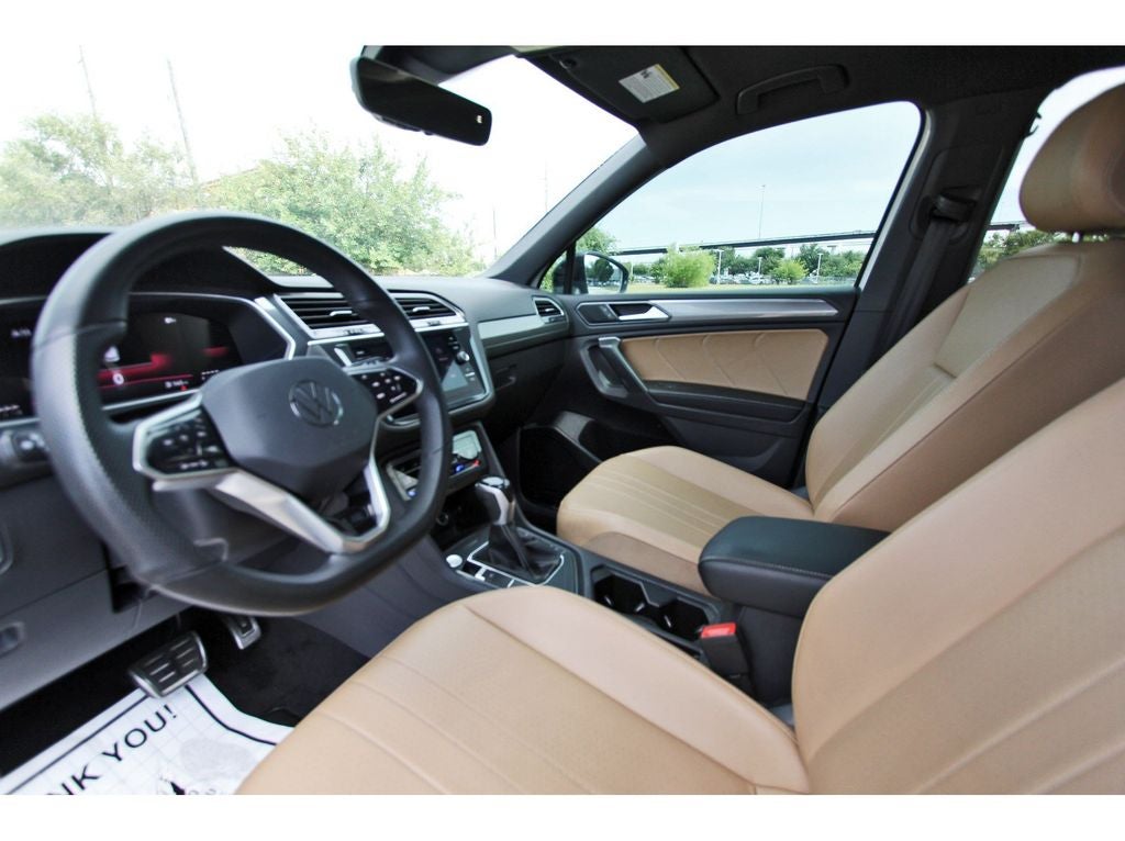 2024 Volkswagen Tiguan 2.0T SE R-Line Black