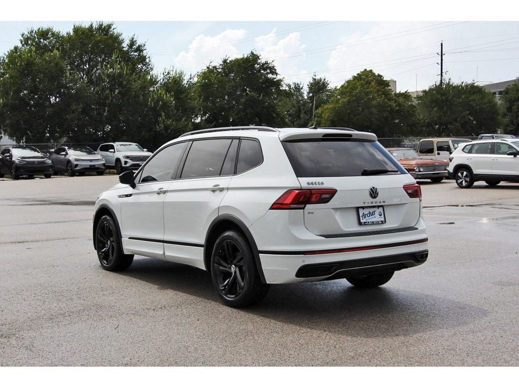 2024 Volkswagen Tiguan 2.0T SE R-Line Black