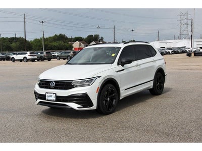 2024 Volkswagen Tiguan 2.0T SE R-Line Black