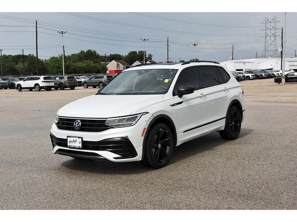 2024 Volkswagen Tiguan 2.0T SE R-Line Black
