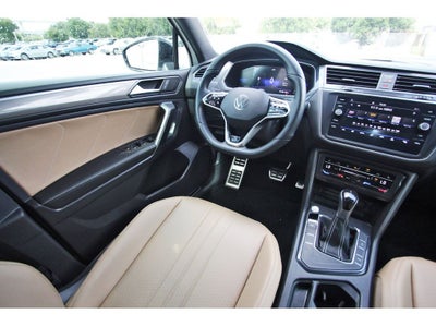 2023 Volkswagen Tiguan 2.0T SE R-Line Black