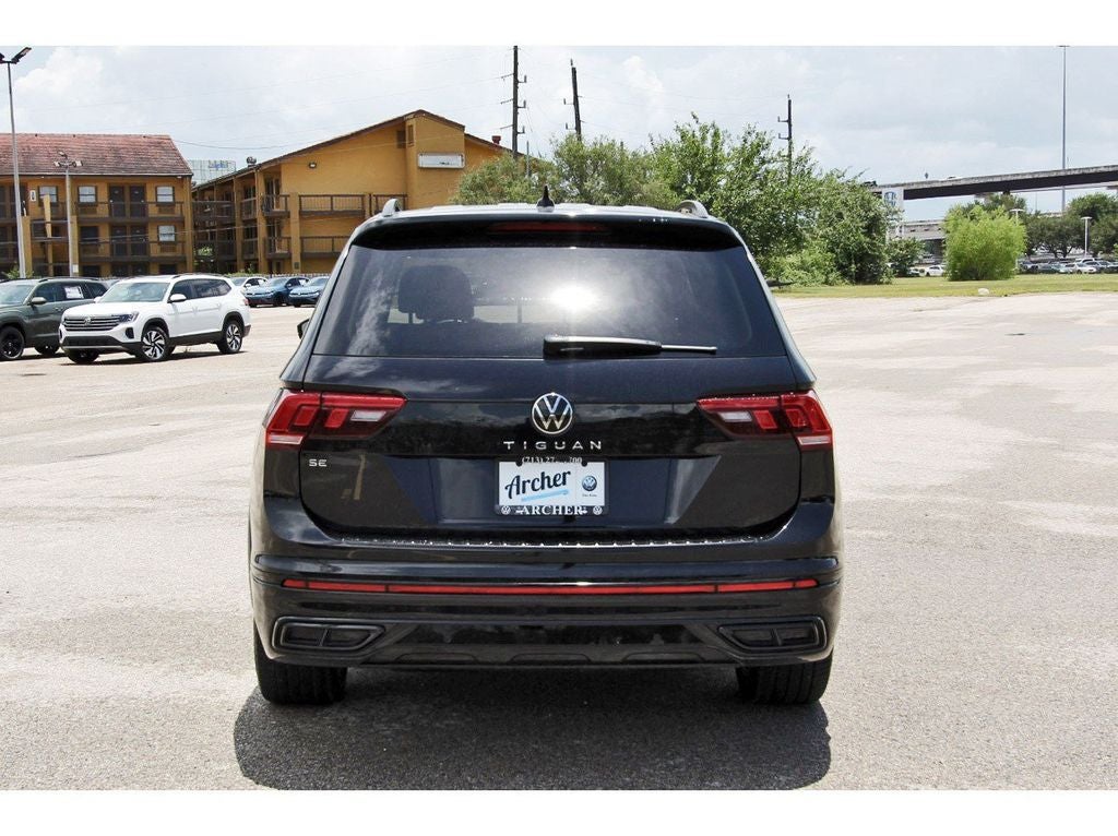 2023 Volkswagen Tiguan 2.0T SE R-Line Black