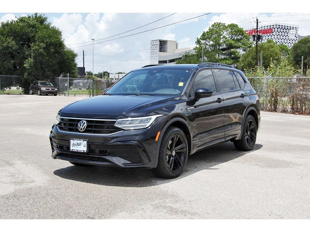 2023 Volkswagen Tiguan 2.0T SE R-Line Black