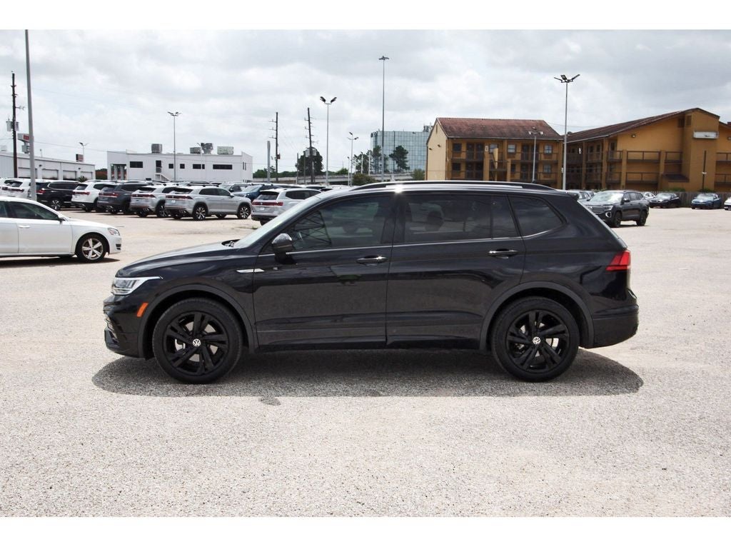 2023 Volkswagen Tiguan 2.0T SE R-Line Black