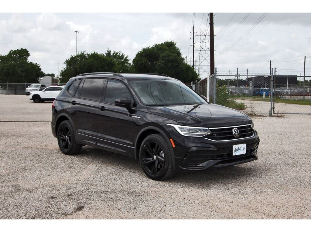 2023 Volkswagen Tiguan 2.0T SE R-Line Black