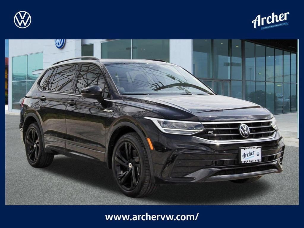 2024 Volkswagen Tiguan 2.0T SE R-Line Black