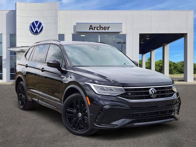 2022 Volkswagen Tiguan 2.0T SE R-Line Black