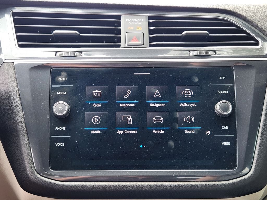 2022 Volkswagen Tiguan 2.0T SE R-Line Black