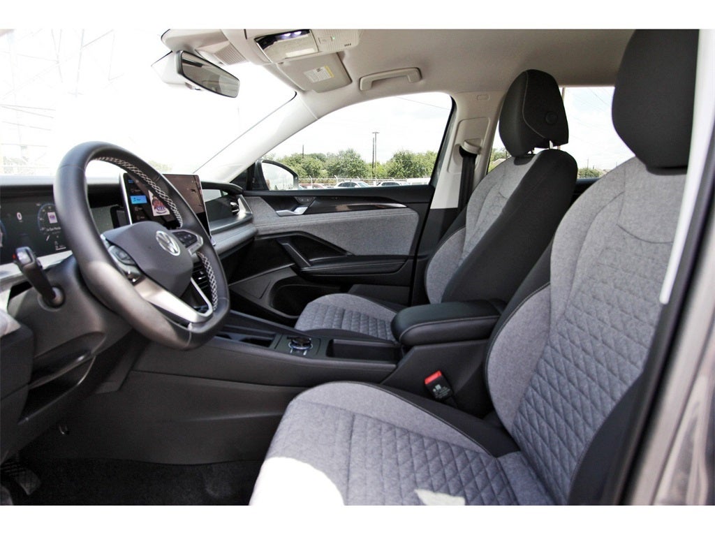 2025 Volkswagen Tiguan 2.0T S