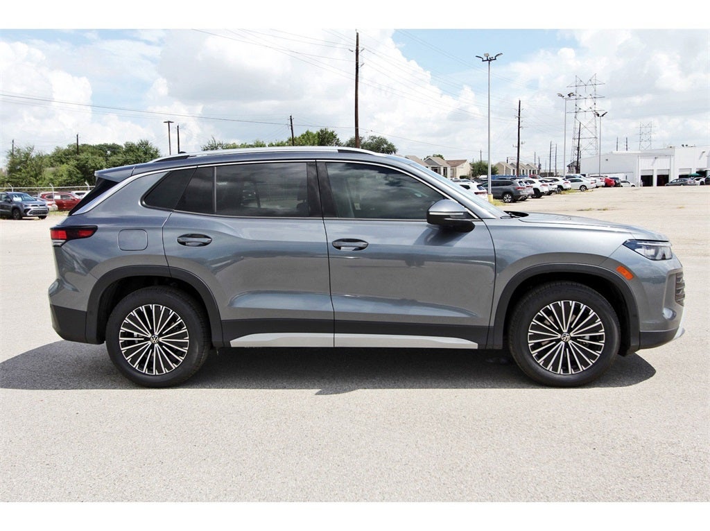 2025 Volkswagen Tiguan 2.0T S