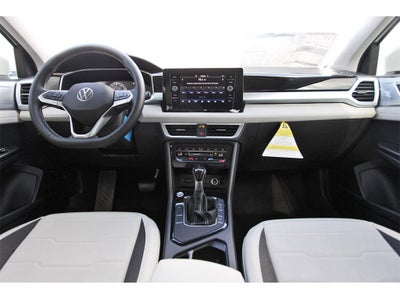 2026 Volkswagen Taos 1.5T SE