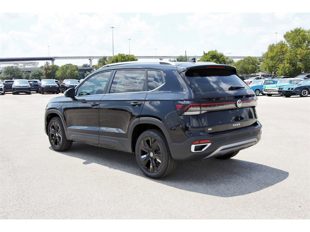 2025 Volkswagen Taos 1.5T SE