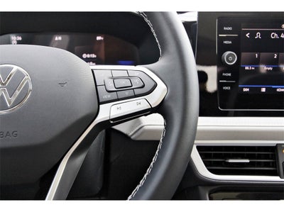 2025 Volkswagen Taos 1.5T SE