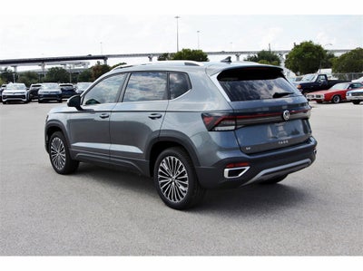 2025 Volkswagen Taos 1.5T SE