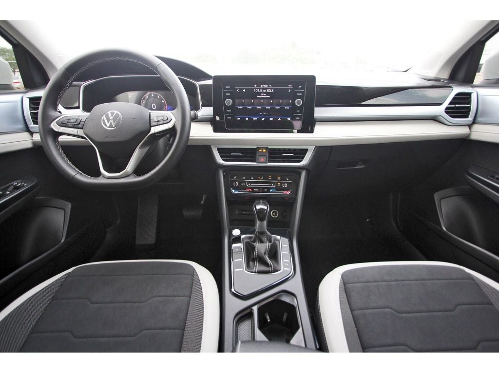 2026 Volkswagen Taos 1.5T SE