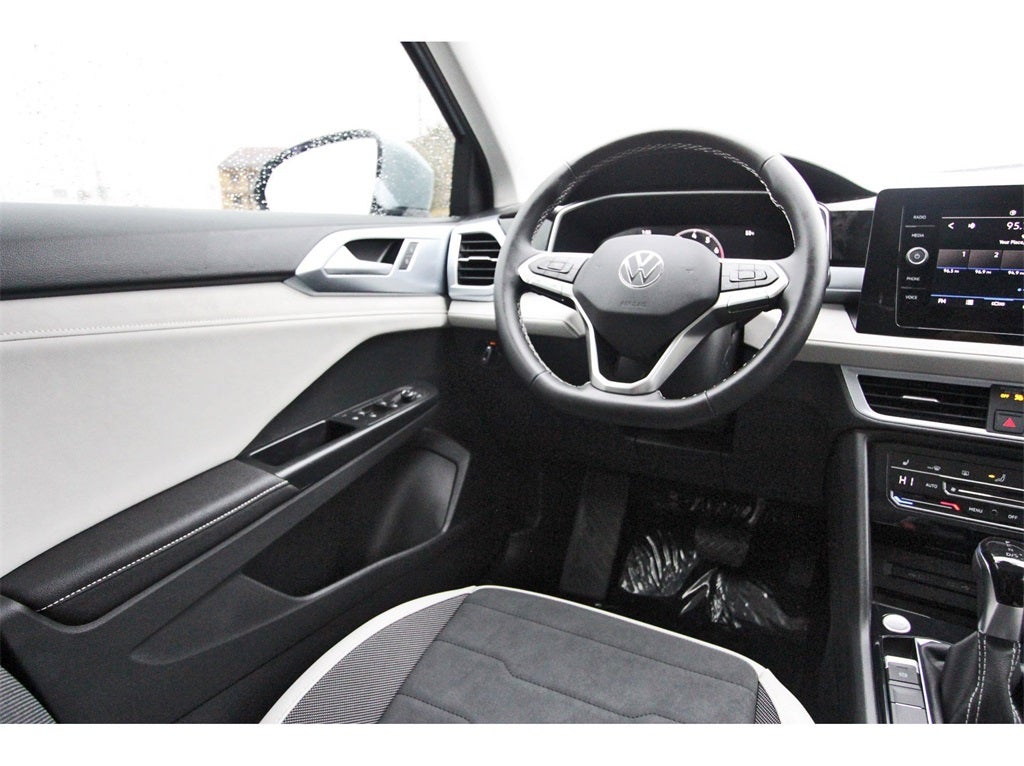 2026 Volkswagen Taos 1.5T SE