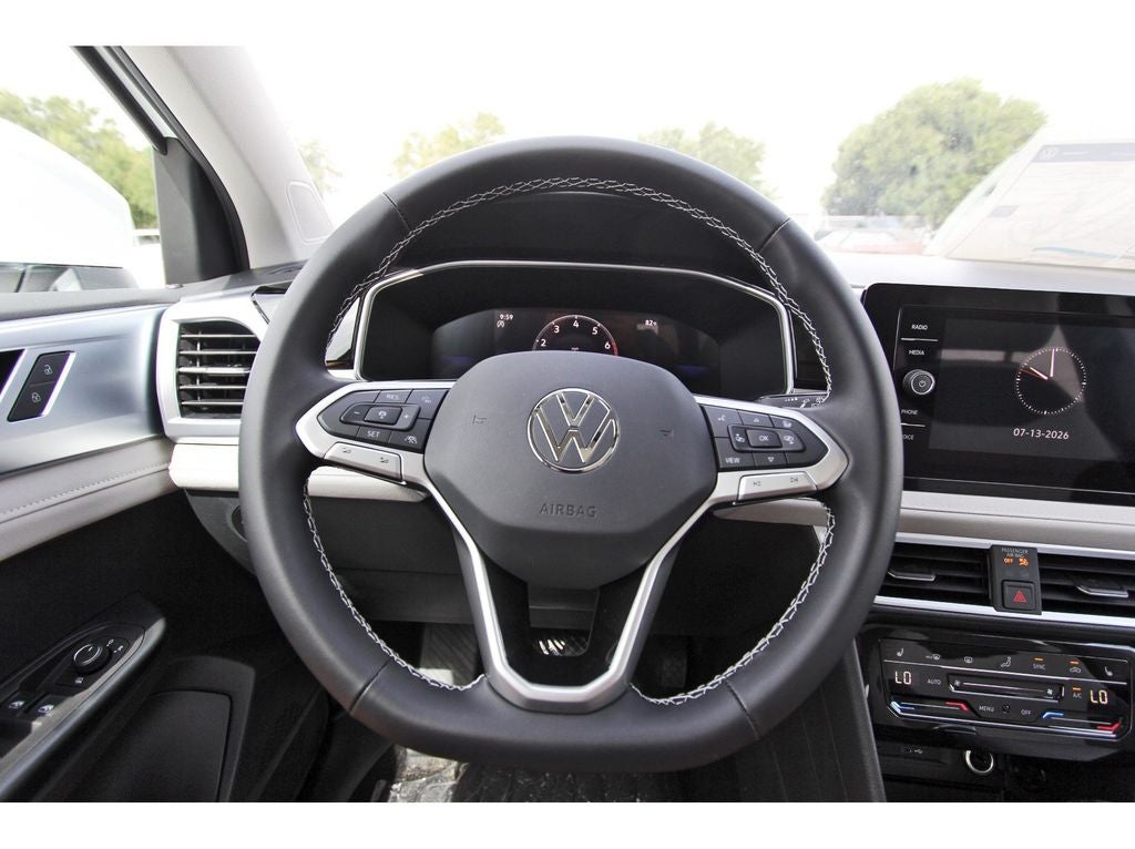 2026 Volkswagen Taos 1.5T SE